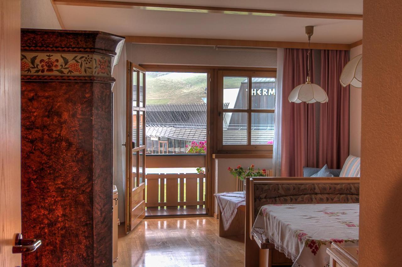 Haus Am Roemerbad Bad Kleinkirchheim Δωμάτιο φωτογραφία